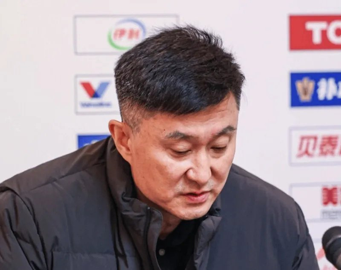 半岛体育APP-溃败上海发布会！杜锋直指攻守问题从自身找原因，萨姆纳强调太松|广东|张镇麟|胡明轩|徐杰|哈桑-怀特塞德_新浪体育_新浪新闻