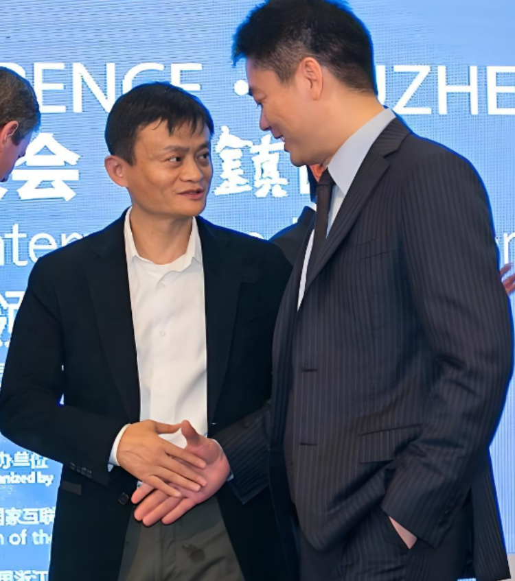 半岛体育APP-2007年，马云把刚为阿里巴巴赚了2000亿的孙彤宇踢出了淘宝。